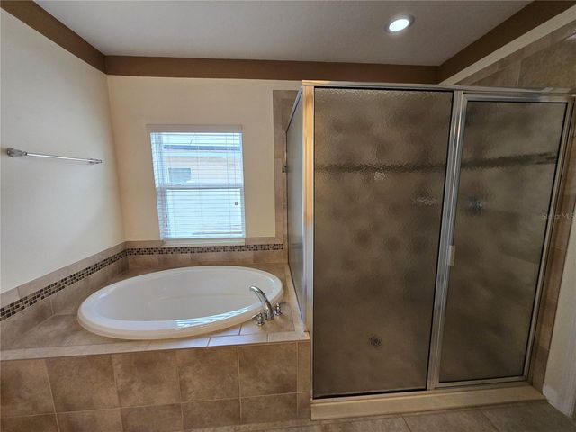 2246 WAUKEGAN DRIVE, Kissimmee, FL 34758