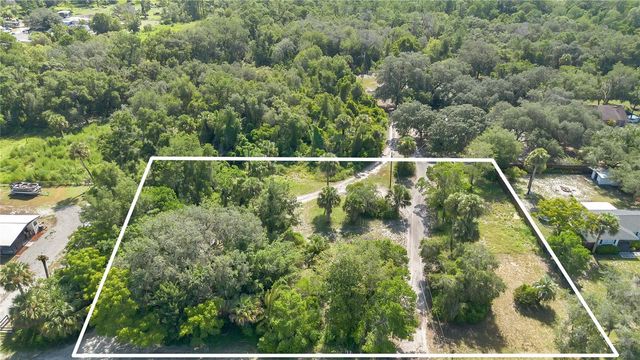 837 SNOW HILL ROAD, Geneva, FL 32732