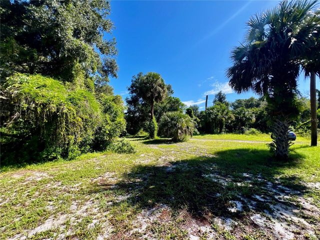 837 SNOW HILL ROAD, Geneva, FL 32732