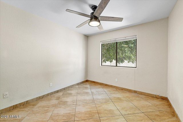 432 W SILVER CREEK Court, Gilbert, AZ 85233