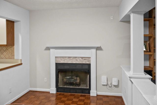 1044 Elmendorf Drive, Lexington, KY 40517