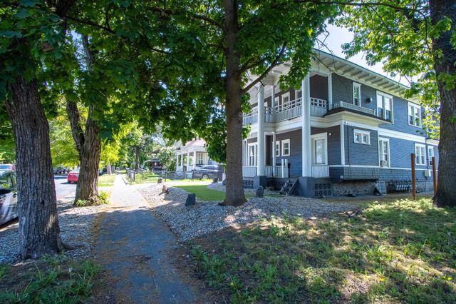 1119 W Augusta Ave, Spokane, WA 99205