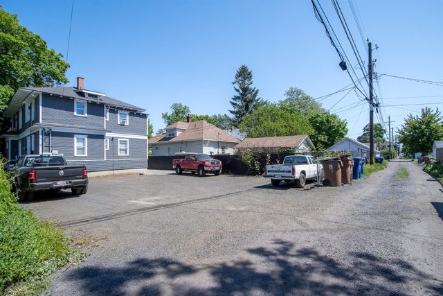 1119 W Augusta Ave, Spokane, WA 99205