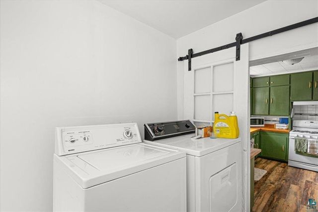 1628 Oakes Avenue, Superior, WI 54880