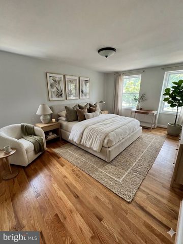 2283 DOSINIA CT, Reston, VA 20191