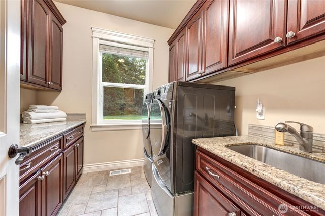 7912 123rd Avenue NE, Lake Stevens, WA 98258