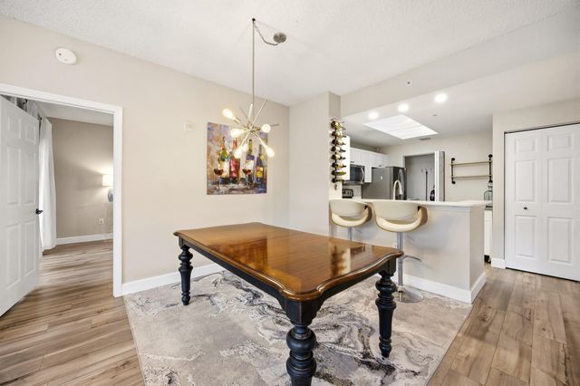 2802 Sarento Place 106, Palm Beach Gardens, FL 33410