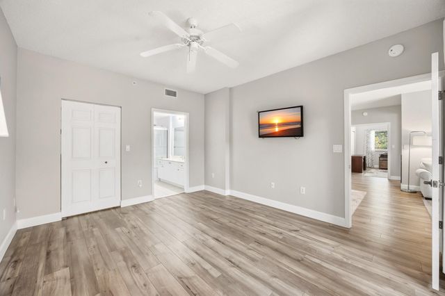 2802 Sarento Place 106, Palm Beach Gardens, FL 33410