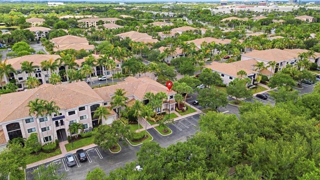 2802 Sarento Place 106, Palm Beach Gardens, FL 33410