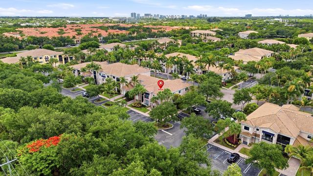 2802 Sarento Place 106, Palm Beach Gardens, FL 33410