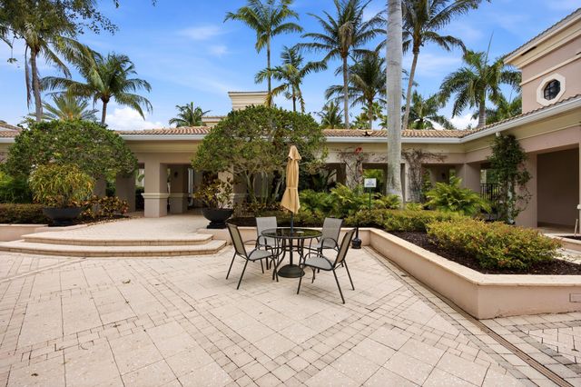 2802 Sarento Place 106, Palm Beach Gardens, FL 33410