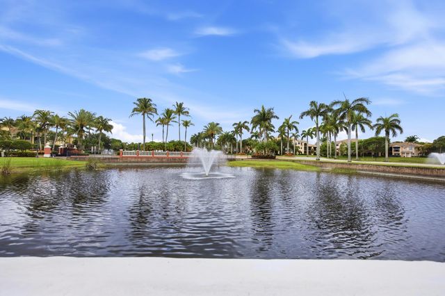 2802 Sarento Place 106, Palm Beach Gardens, FL 33410