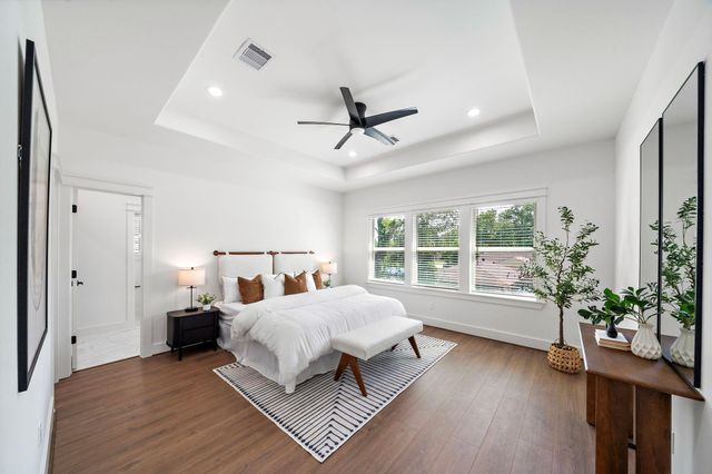 6128 Endeavor Heights Road, Houston, TX 77091