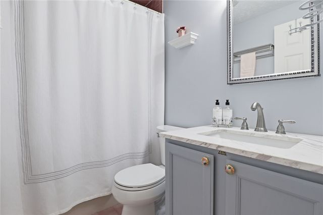 18 Hanna Lane, Webster, NY 14580
