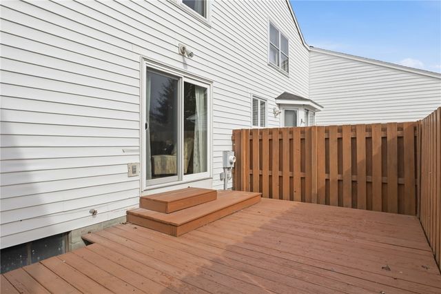 18 Hanna Lane, Webster, NY 14580