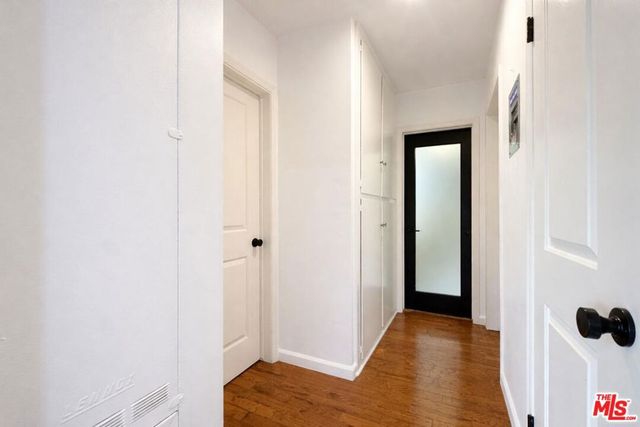 3320 Griffith Park Boulevard 4, Los Angeles, CA 90027