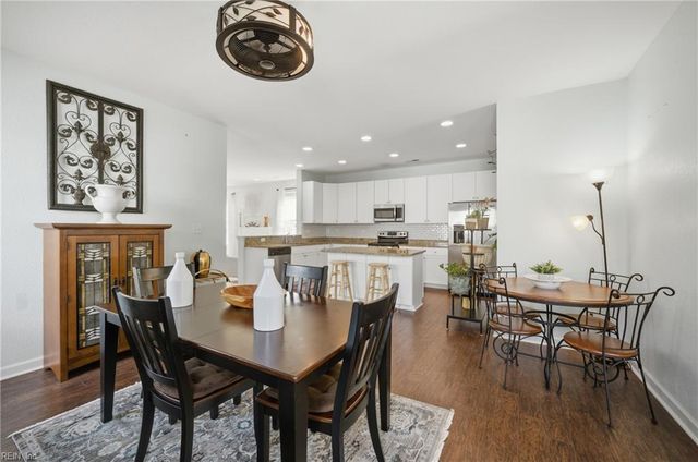 206 Harmony DR, Portsmouth, VA 23701