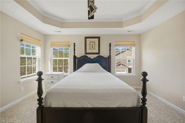 206 Harmony DR, Portsmouth, VA 23701