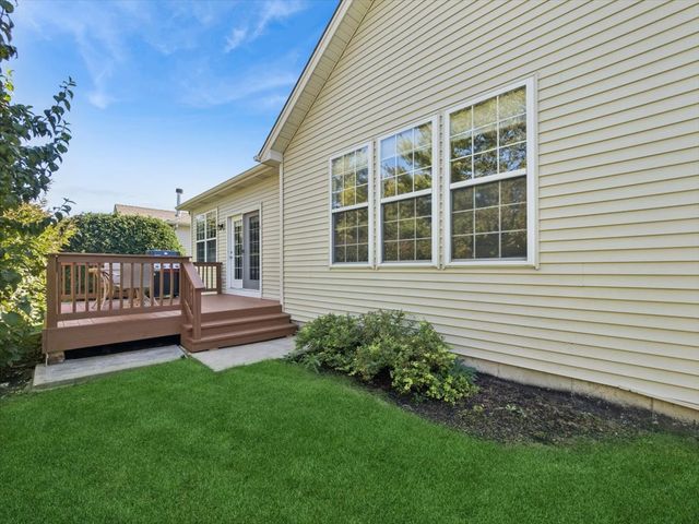 5932 Eton Drive, Hoffman Estates, IL 60192