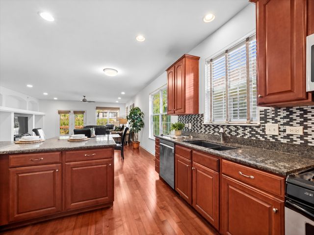 5932 Eton Drive, Hoffman Estates, IL 60192