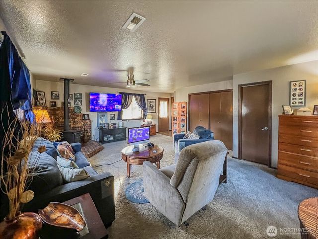 1273 Vista Circle, Lynden, WA 98264
