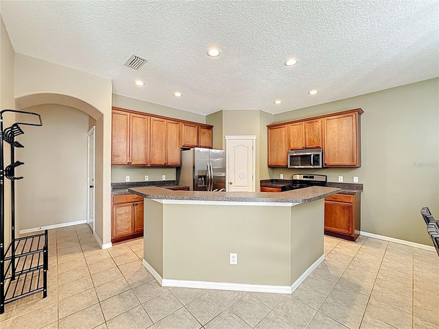 6929 SURREY HILL PLACE, Apollo Beach, FL 33572