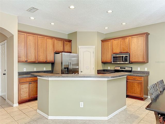 6929 SURREY HILL PLACE, Apollo Beach, FL 33572