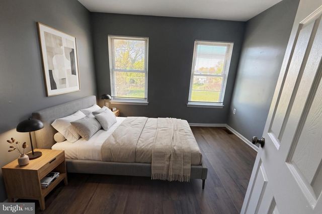 26 BOND ST, Trenton, NJ 08618