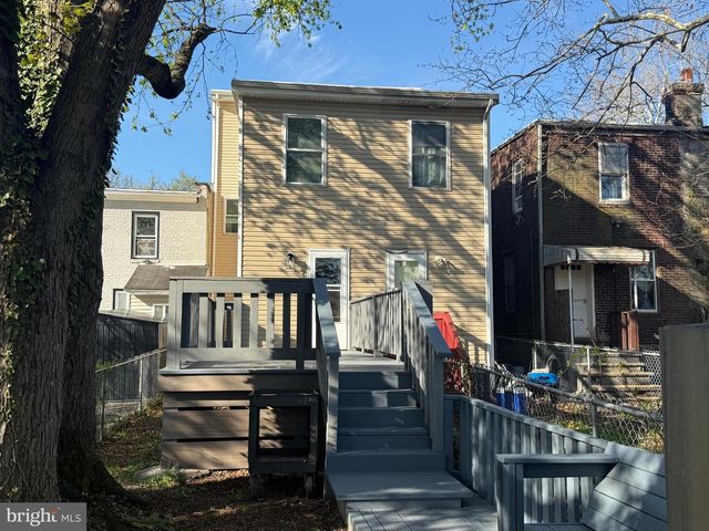 26 BOND ST, Trenton, NJ 08618