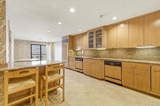 360 Shore Road 6L & 6M, Long Beach, NY 11561