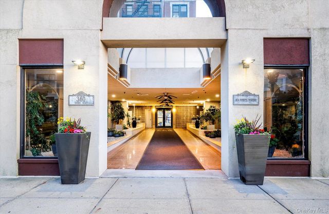 360 Shore Road 6L & 6M, Long Beach, NY 11561