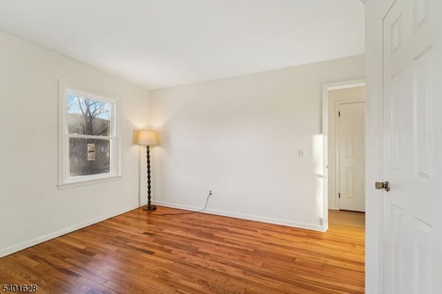 30 Scenic Dr, Green Twp., NJ 07821