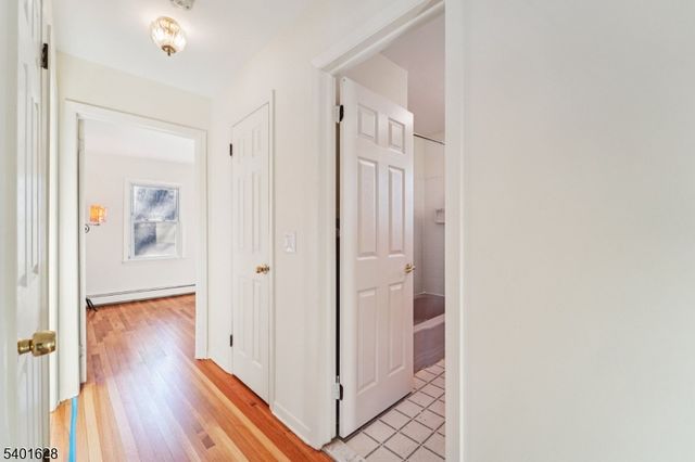 30 Scenic Dr, Green Twp., NJ 07821