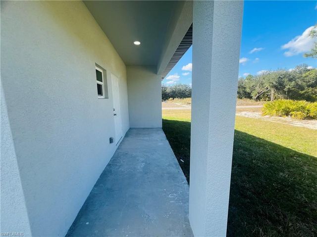 318 Lenz AVE, Lehigh Acres, FL 33974