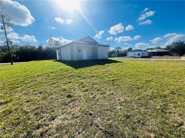 318 Lenz AVE, Lehigh Acres, FL 33974