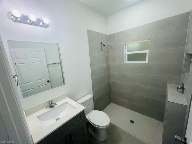 318 Lenz AVE, Lehigh Acres, FL 33974