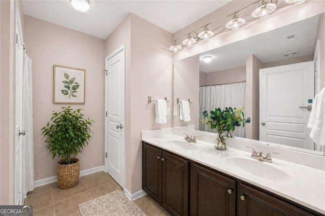 960 Upland Court, Sugar Hill, GA 30518