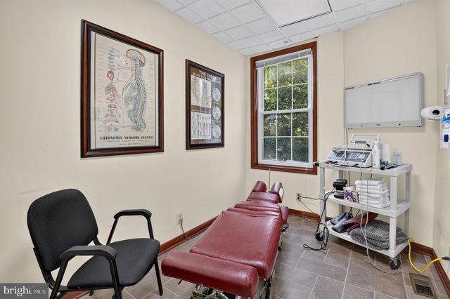 4123 CONNECTICUT AVE NW, Washington, DC 20008