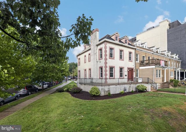 4123 CONNECTICUT AVE NW, Washington, DC 20008