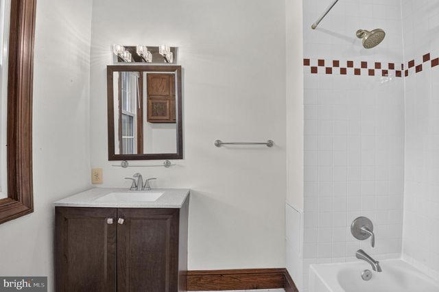 4123 CONNECTICUT AVE NW, Washington, DC 20008