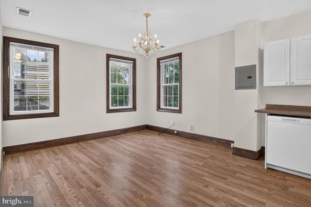 4123 CONNECTICUT AVE NW, Washington, DC 20008