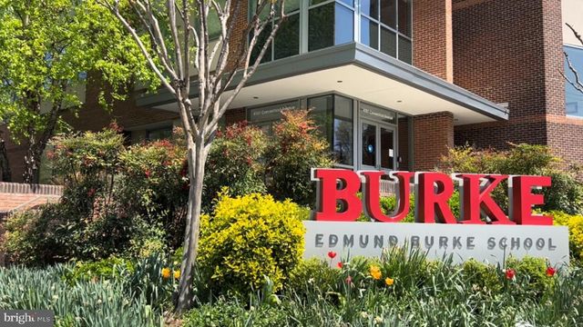 4123 CONNECTICUT AVE NW, Washington, DC 20008