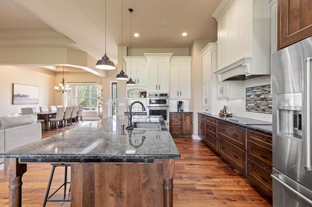 14549 Furman Street NE, Forest Lake, MN 55025