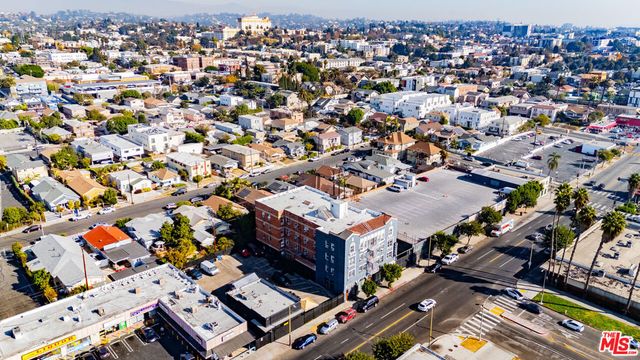 2731 Beverly Boulevard, Los Angeles, CA 90057