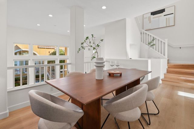 4346 Headen Way, Santa Clara, CA 95054