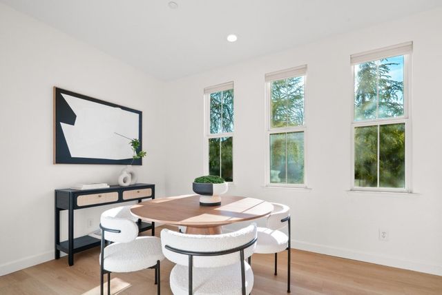 4346 Headen Way, Santa Clara, CA 95054