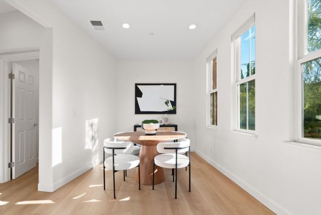 4346 Headen Way, Santa Clara, CA 95054