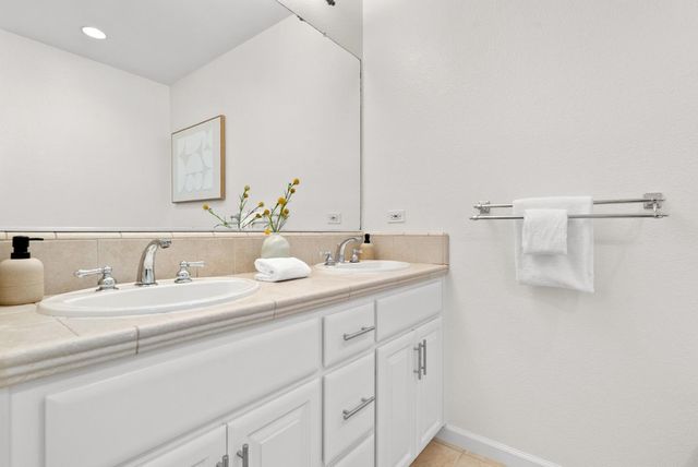 4346 Headen Way, Santa Clara, CA 95054