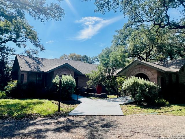 3004 Nacogdoches, San Antonio, TX 78217