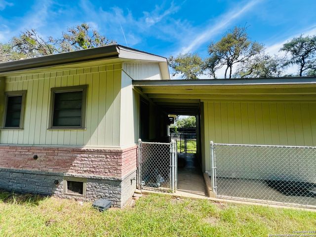 3004 Nacogdoches, San Antonio, TX 78217